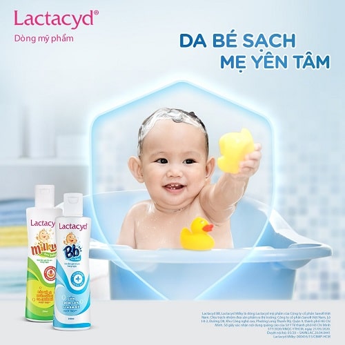 Cách tắm cho bé bằng sữa Lactacyd và một vài lưu ý